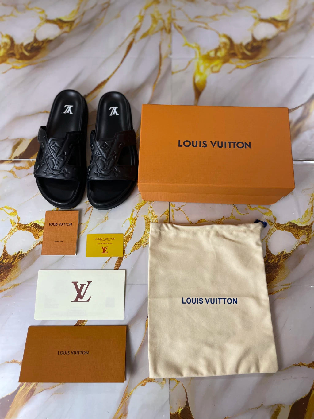 Luxury sandal Lv monogram